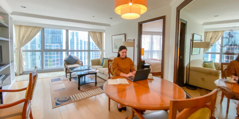 DISCOVERY SUITES ORTIGAS